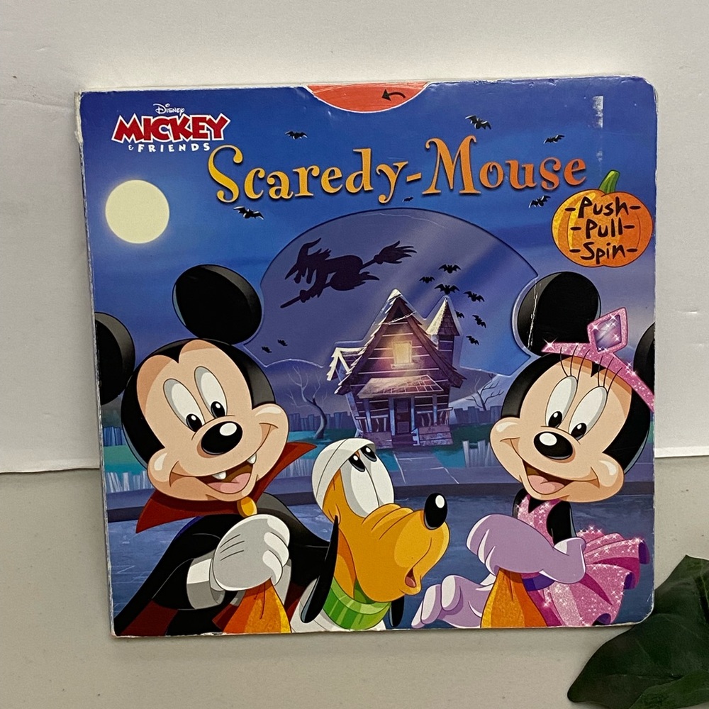 Disney Mickey friends scaredy-mouse pull, push, spin book